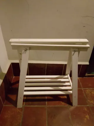 Caballetes con balda