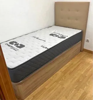 Canapé cama y colchón