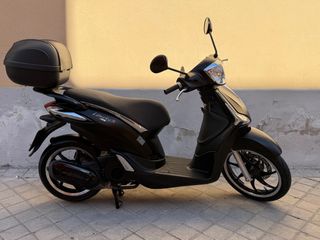 Piaggio Liberty 125 S Negra