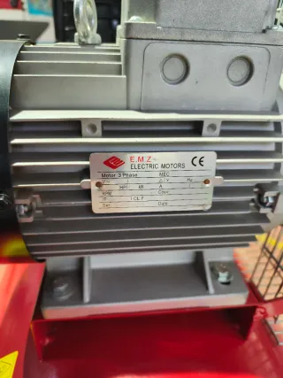 Compresor MPC 5,5 CV 270L