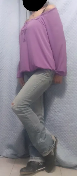 Maglia Lilla Spalle Scoperte. Yamamay