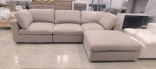 Sofá modular 3 plazas – Incluye puff y cojines