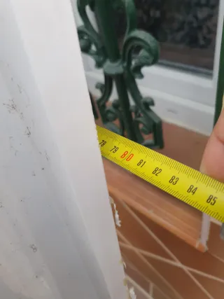 Puerta balconera aluminio con cristal