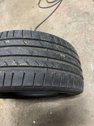 Neumáticos 245/35/19