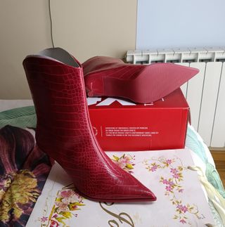 Botines Cocodrilo rojos Tacón Talla 38