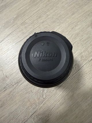 Objetivo Nikon AF-S DX NIKKOR 55-200mm