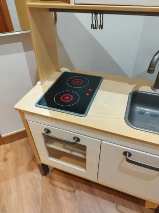 Cocina de juguete de madera Ikea