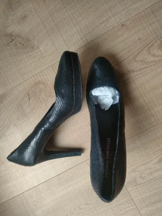 Zapatos Pedro Miralles Tacón Alto Negro