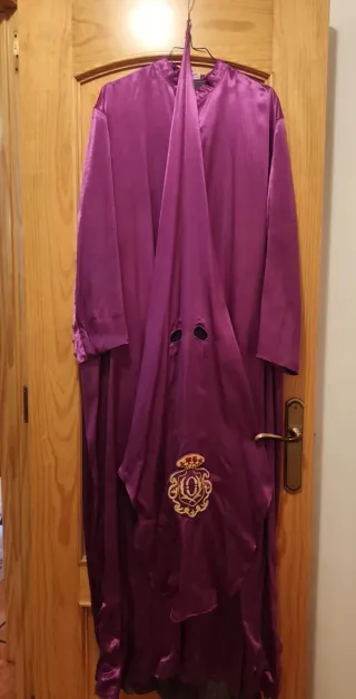 Túnica Hermandad de la O morada
