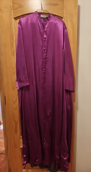 Túnica Hermandad de la O morada