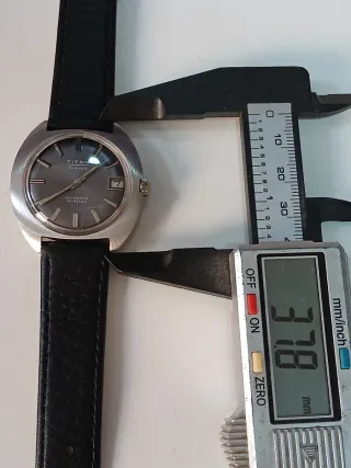 Reloj Titan Automático Vintage Caballero