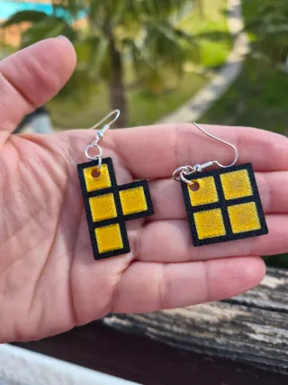 Pendientes Tetris Negro y Dorado