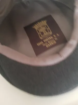 Gorra Casa Yustas gris caballero