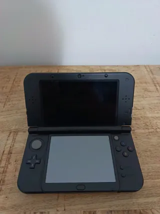 New 3DS XL Edizione Sole e Luna