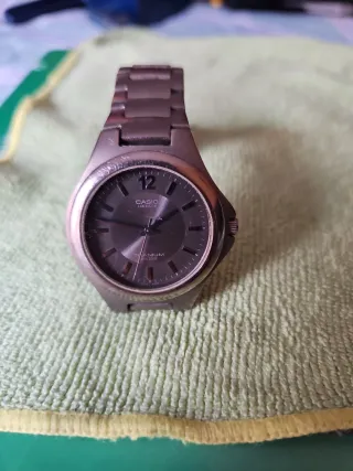 Reloj Casio Titanium