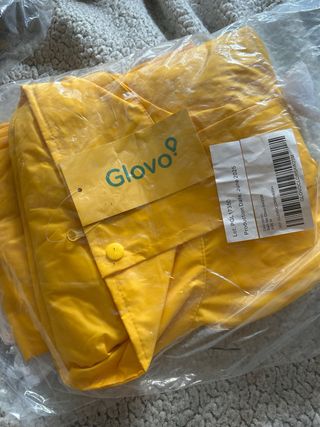 Conjunto de lluvia Glovo amarillo talla M
