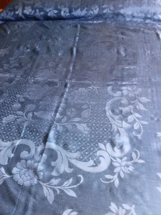 Corcha de seda gris y plateada