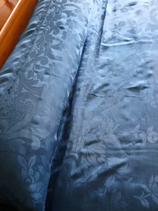 Corcha de seda gris y plateada