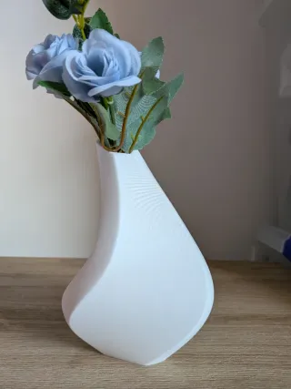 Set Decorativo Vaso Bianco + Scultura Gatto Nero