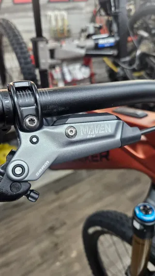 Mondraker Crafty Carbon RR