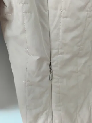 Chaqueta acolchada beige