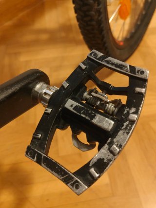 Bici Montaña Btwin Rockrider 500 + extras.