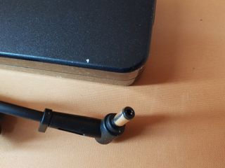 PFMY Adaptador Cargador 120W 19V 6.32A