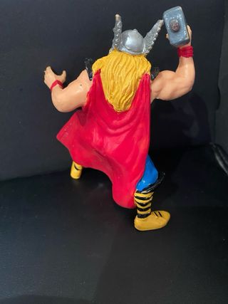 Figura Thor Marvel