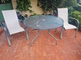 Set terraza Mesa redonda 2 sillas y parasol blanco