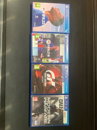 PS4 (PlayStation 4) Nera