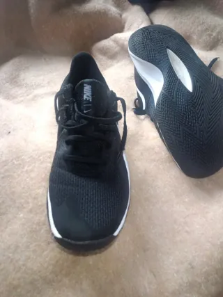 Zapatillas Nike Negras Talla 42.5 usa 9