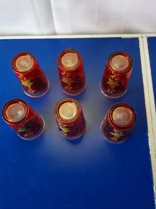 Set 6 bicchieri vintage rossi decorati