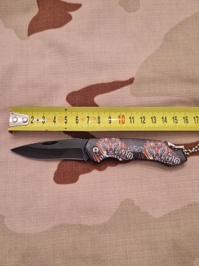 Cuchillo plegable diseño tigre
