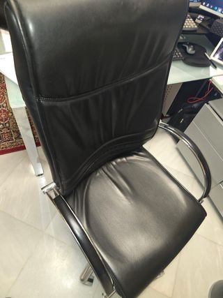 Silla de oficina/escritorio piel negra