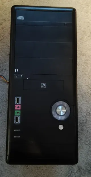 Caja ATX Orión con Fuente y Lector