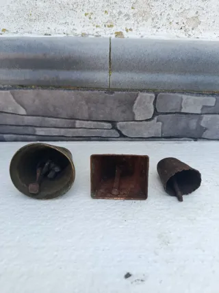 Lote de 3 campanas antiguas