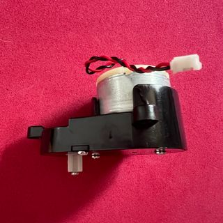 Motor lateral Cecotec Conga Slim 890