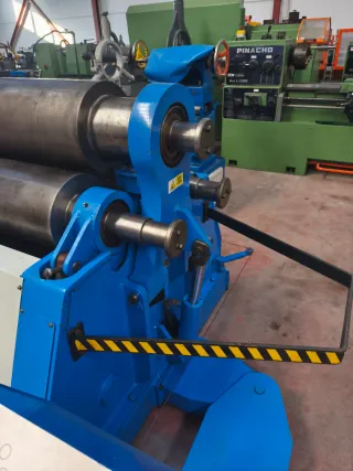 Cilindro Curvador Birlik 3000x13mm Hidráulico