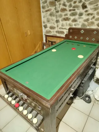 Mesa de billar antigua