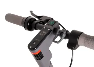 Patinete eléctrico gris