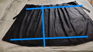 Falda larga negra con cinturón