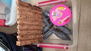 Caña de pescar y kit de pesca completo.