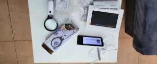 Lote varios: Marco fotos digital y lupa