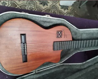 Guitarra prudencio Sáez modelo stage