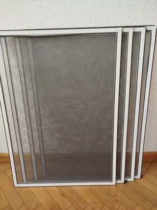 6 Mosquiteras Leroy ventana extensible 70x50