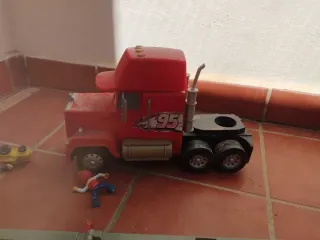 Circuito Cars con camión