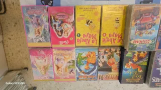 Colección Películas VHS Disney y Barbie