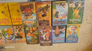 Colección Películas VHS Disney y Barbie