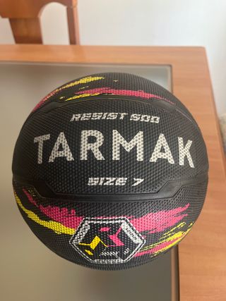 Balón de Baloncesto Tarmak Resist 500 Talla 7