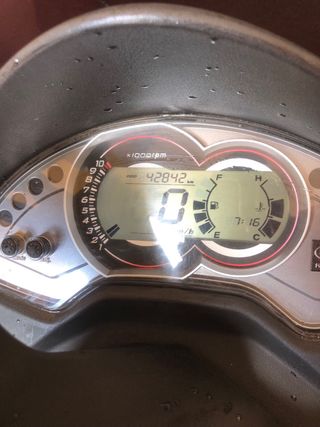 Kymco XCT 125cc Scooter Negra